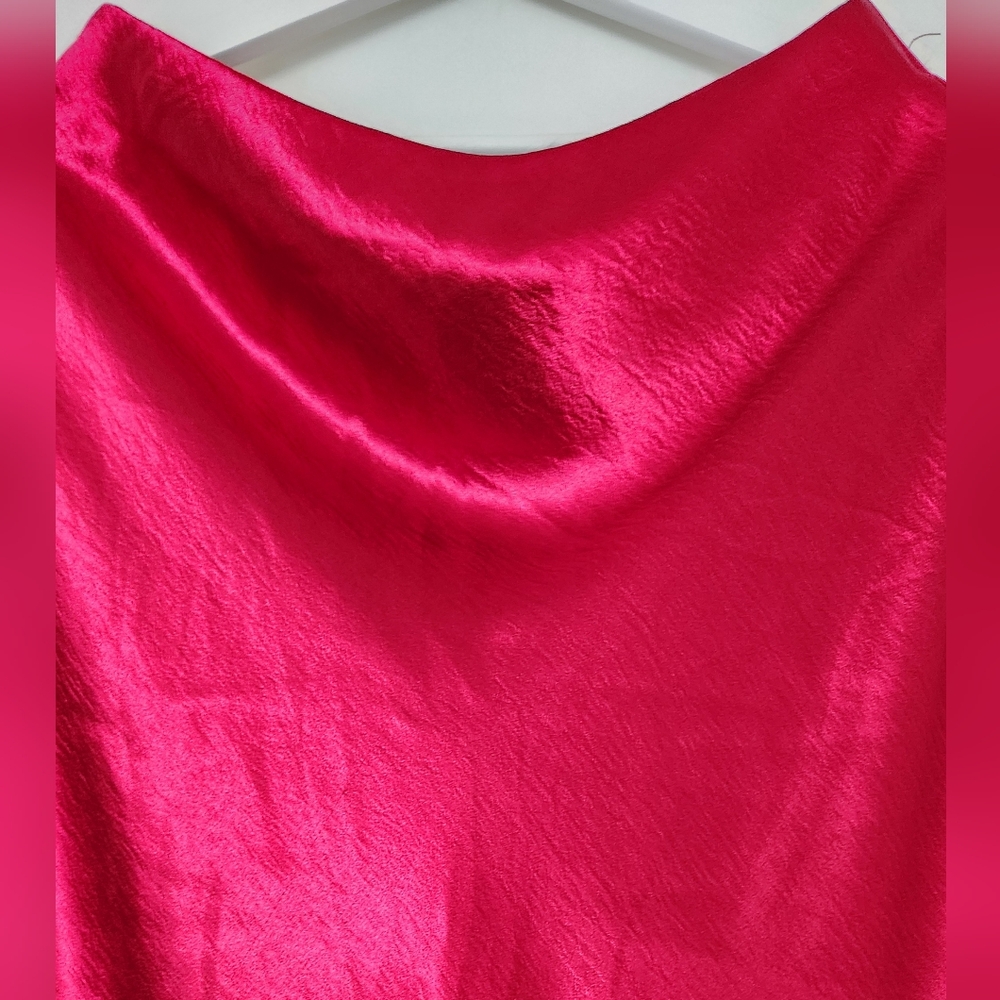 Red Midi Slip Skirt for Cocktail Events - Picture 3 of 6